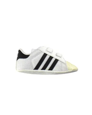 Adidas Sneakers 12-18M (EU21)