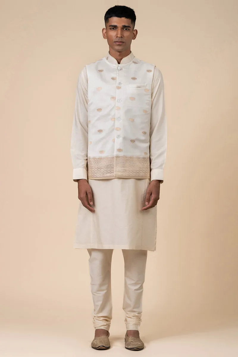 Ivory Zari Jacquard Kurta Bundi Set