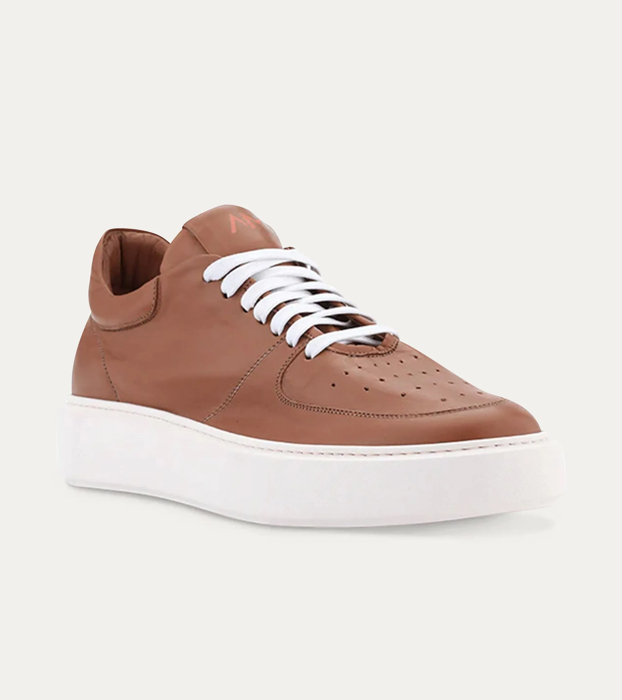 Lightweight Travel Sneaker in Brown Leather