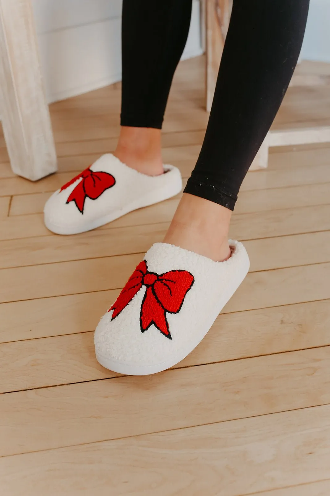 MIA Cozi Red Bow Slippers