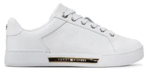 Sneakers Embossed Monogram