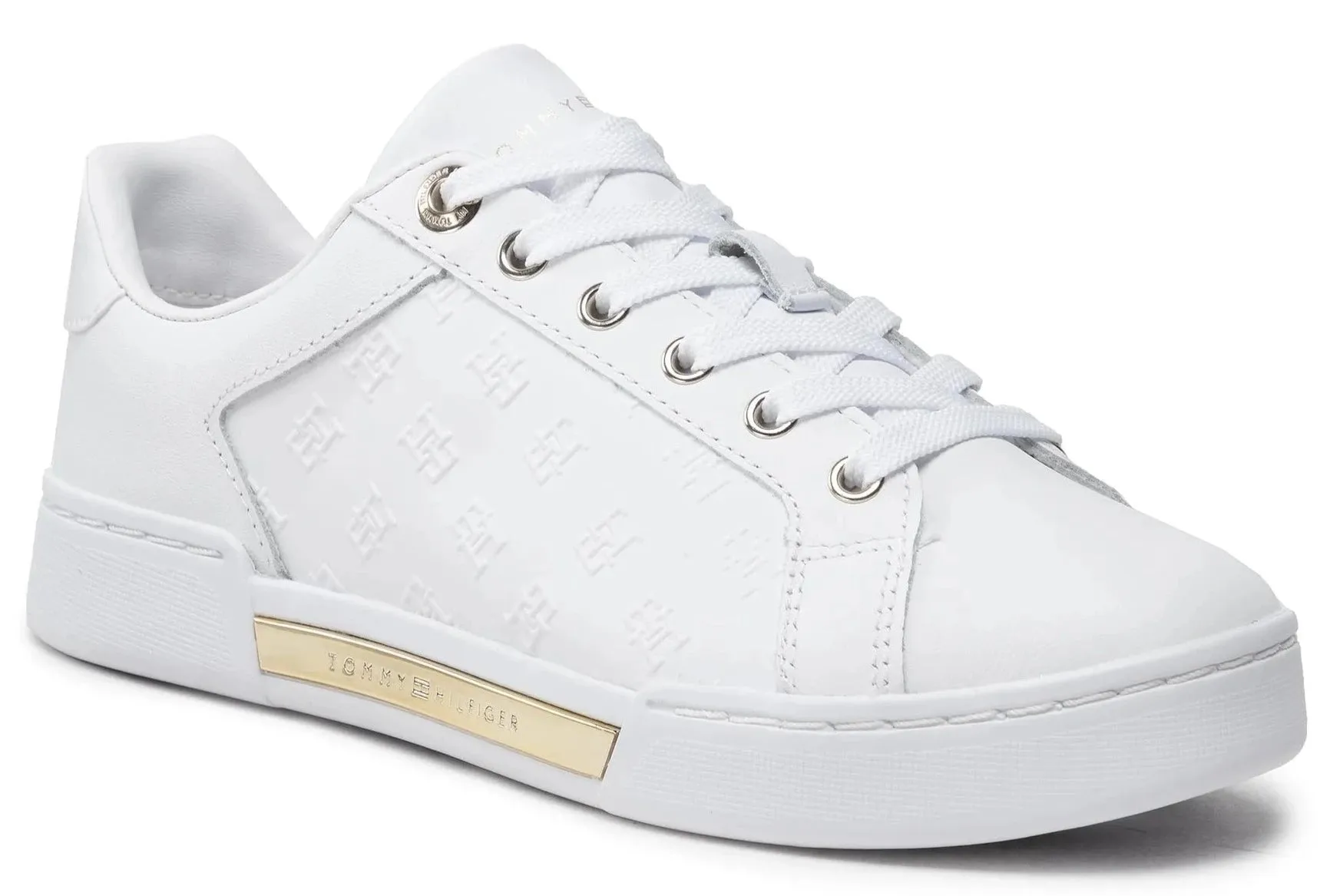 Sneakers Embossed Monogram