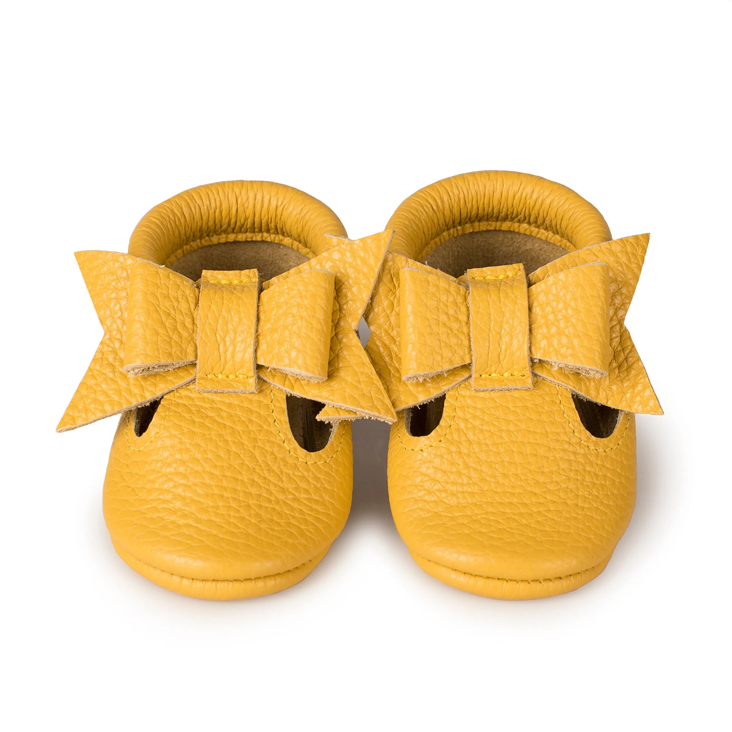 T-strap baby shoes with bow