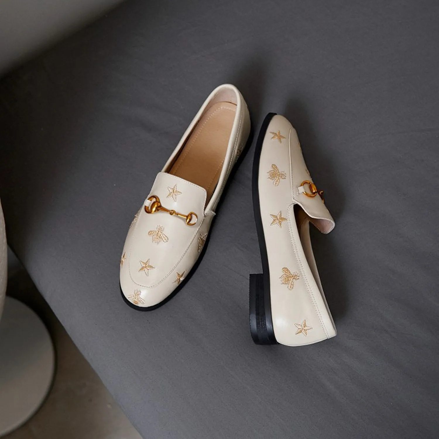 Women Classic Bee and Star Leather Loafers