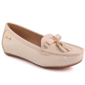 Women ‘Dezi’ Tassel Detail Flat Moccasin Shoes