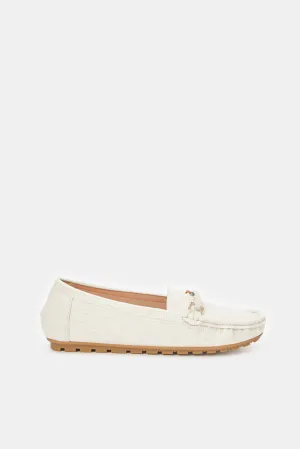 Women Ivory Embellished Moccasin